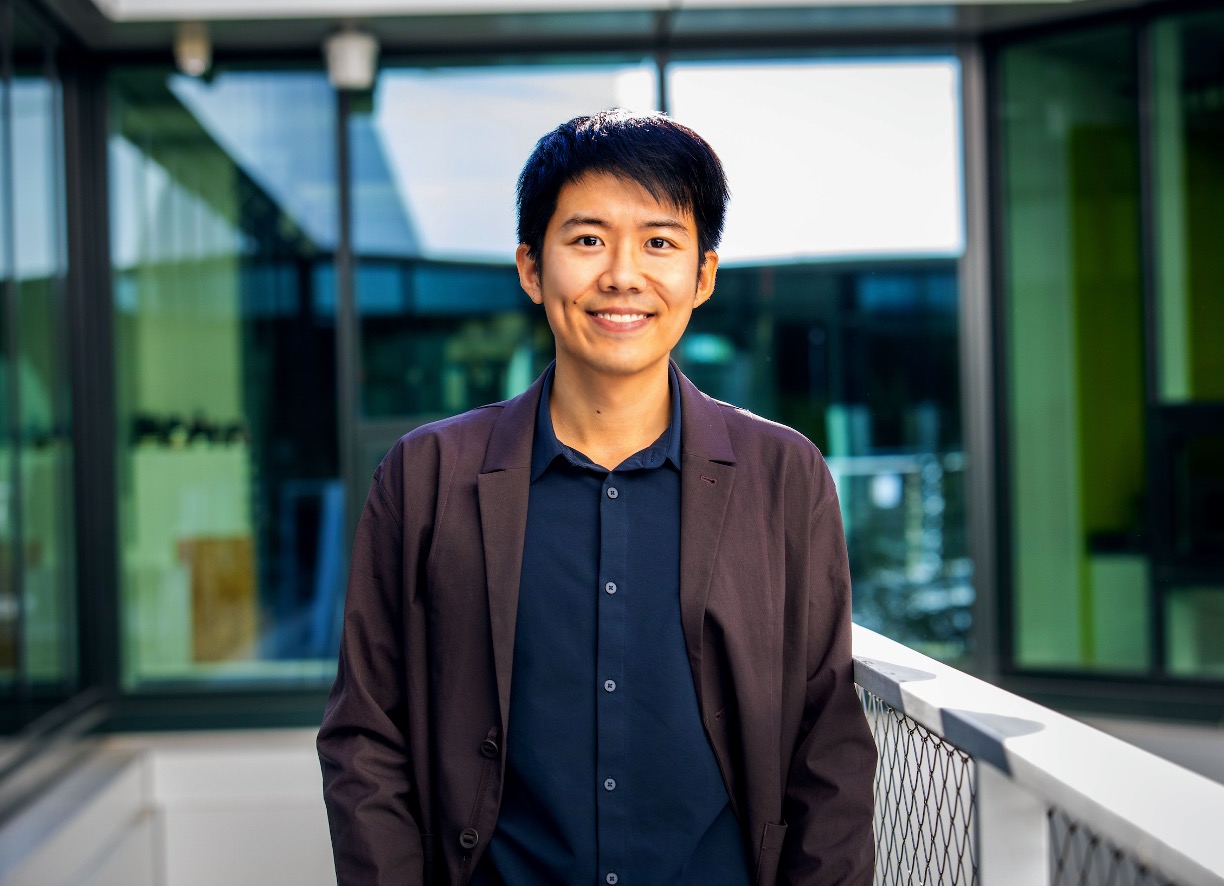 Sitan Chen
